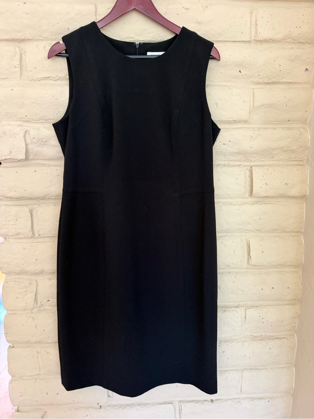 Calvin Klein Black Sleeveless Sheath Midi Dress